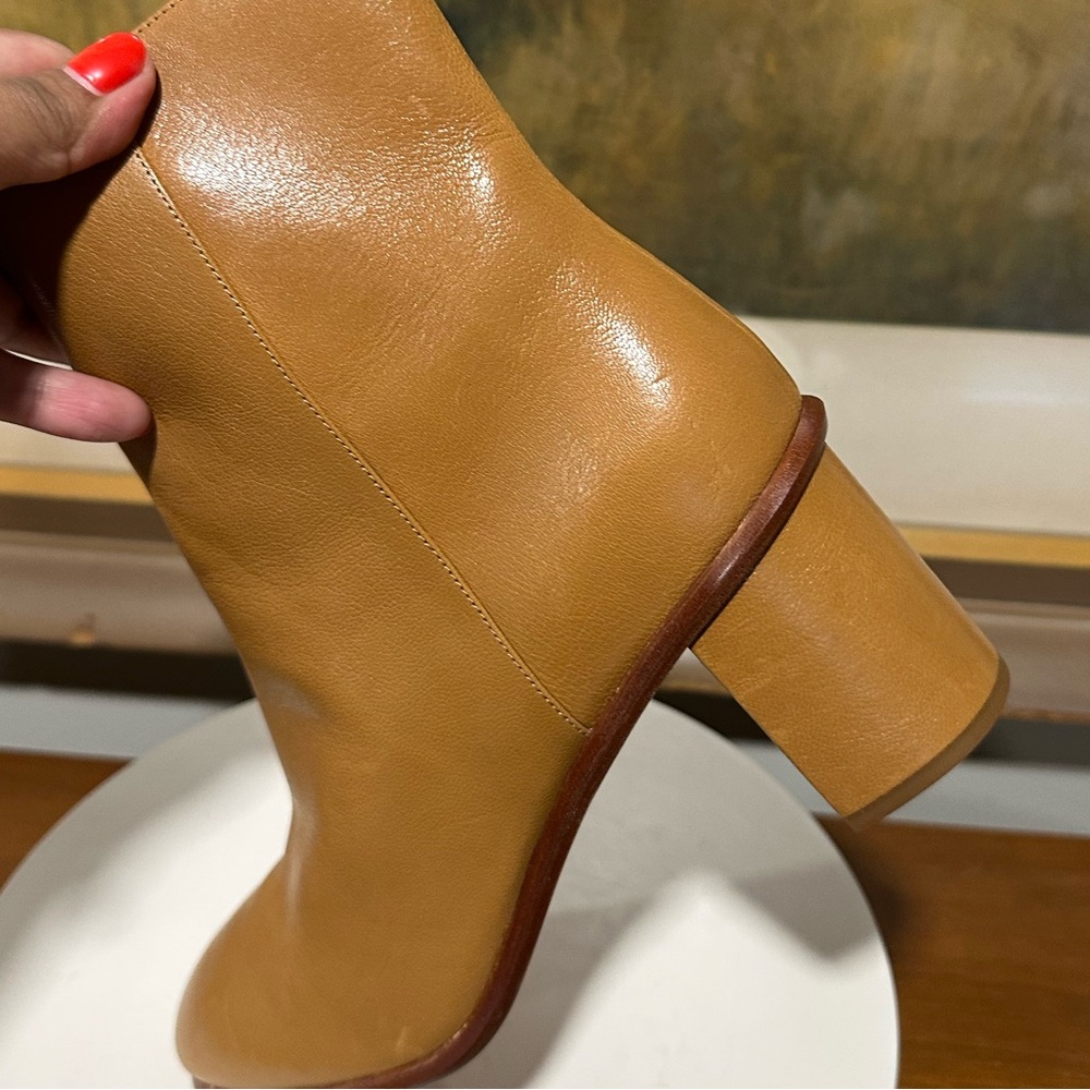 🌸TORY BURCH🌸 Brooke Stamped Heel Leather Bootie Size: 10.5 - Picture 10 of 16